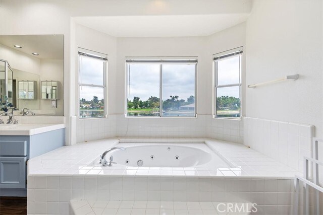 Building Photo - 23685 Coldwater Ct