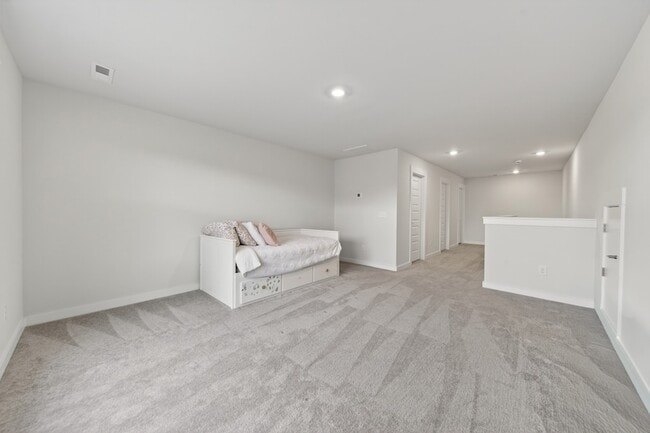 Building Photo - 313 Gingerwood Ln