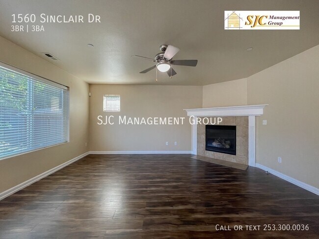 Building Photo - 1560 Sinclair Dr
