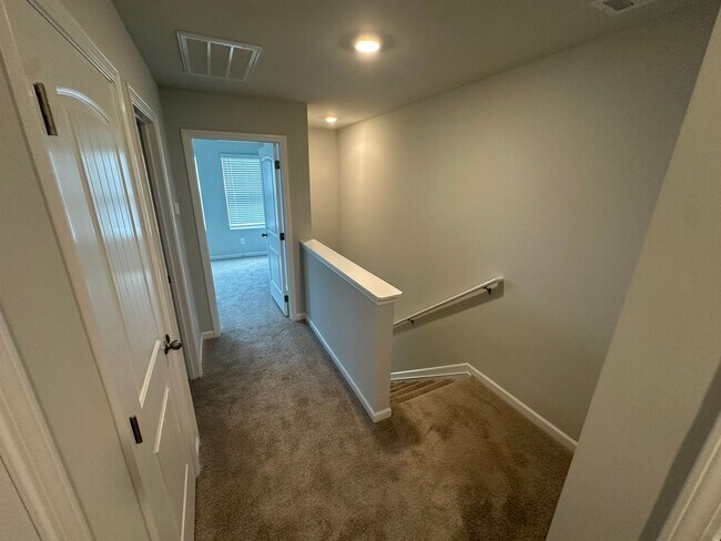 Building Photo - BRAND NEW TOWNHOME!