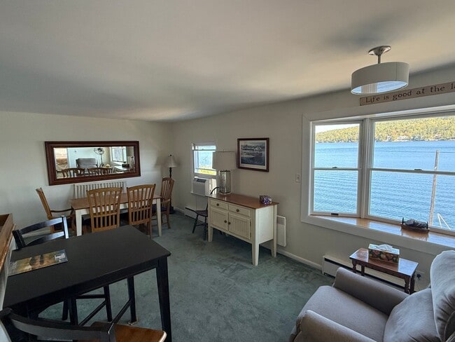 Building Photo - *PRICE DROP* Gorgeous Lake View Winter Ren...