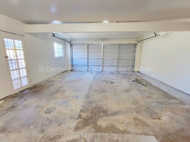 Building Photo - 22225 Seine Ave