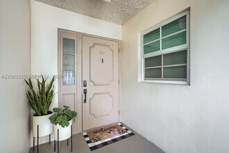 Building Photo - 9311 Orange Grove Dr