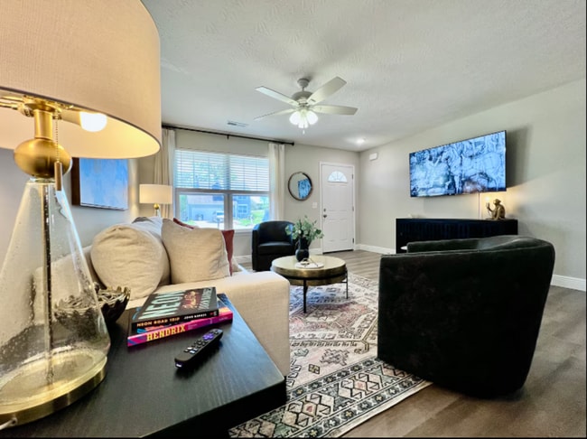 Building Photo - 109 Southwind Blvd