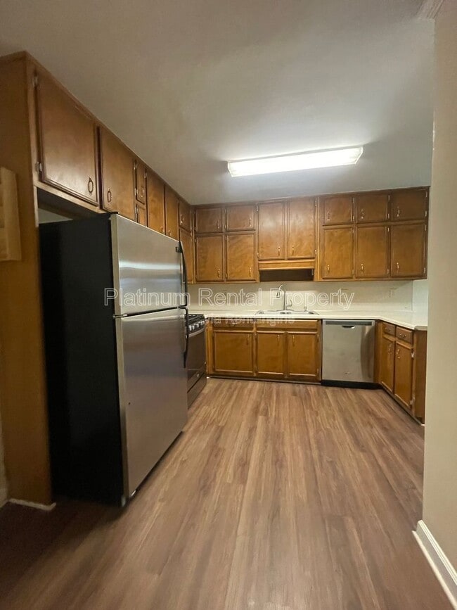 Building Photo - 3665 Orchard St