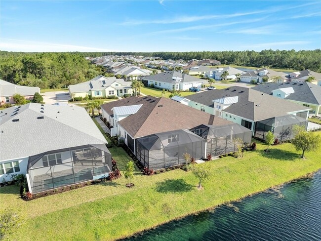 Building Photo - 215 Summertime Pl