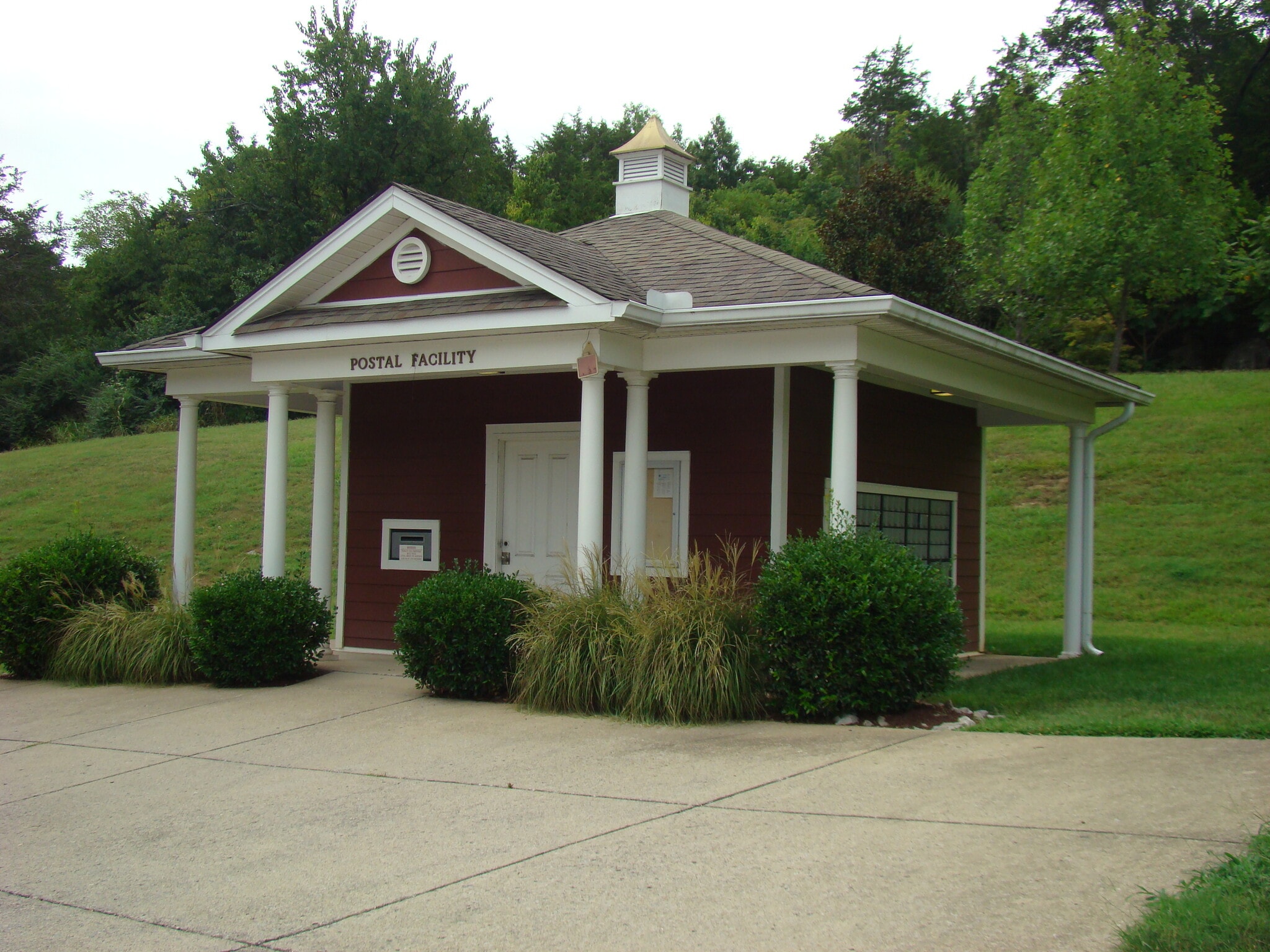 Mailboxes (at Lenox Creekside Dr) - 8401 Callabee Way