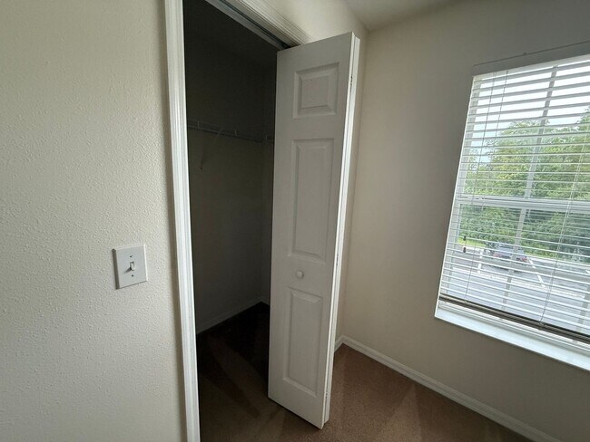 Building Photo - 8511 Trail Wind Dr