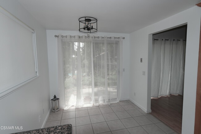 Building Photo - 157 Conifer Cir