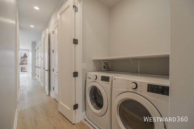 Building Photo - 3738 S Calumet Ave