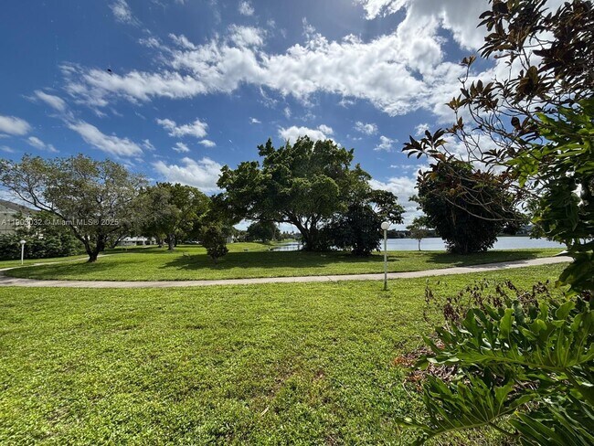 Building Photo - 3453 NW 44th St