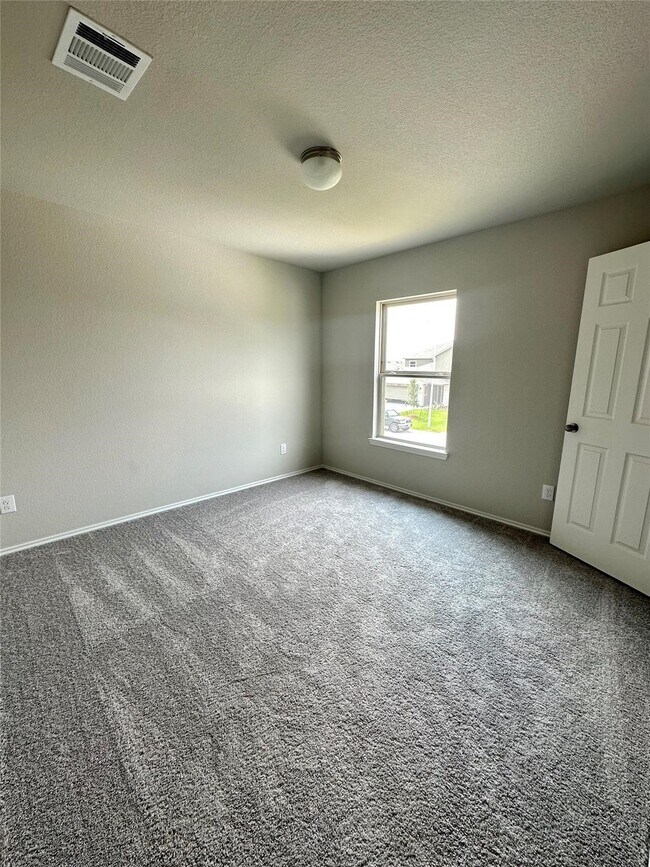 Building Photo - 4231 Tulip Oak Dr