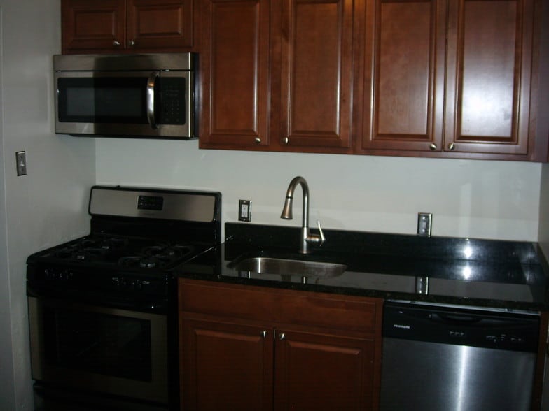 Building Photo - 3034 N Williams St