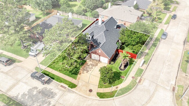 Building Photo - 6543 Horsepen Bayou Dr