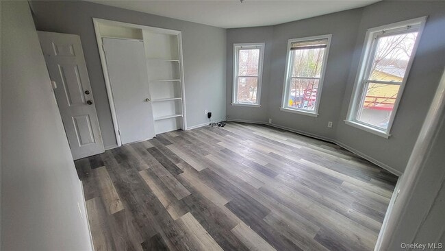 Building Photo - 174 South Ave