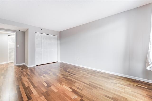 Building Photo - 700 1st St