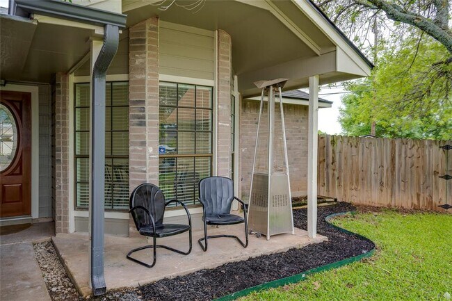 Building Photo - 16302 Bates Cove