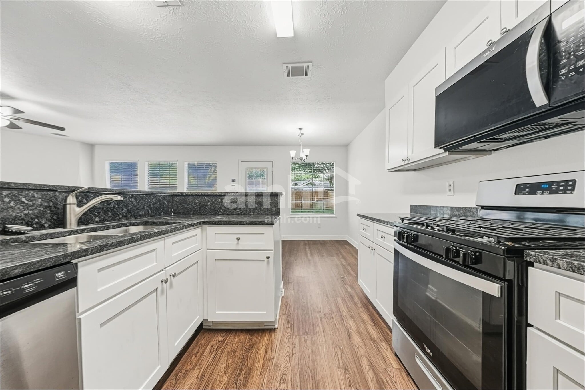 Building Photo - 9151 Autumn Harvest Dr