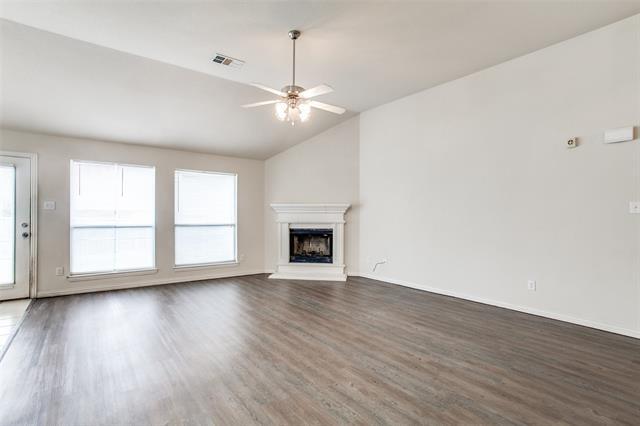 Building Photo - 2705 Emerald Ln