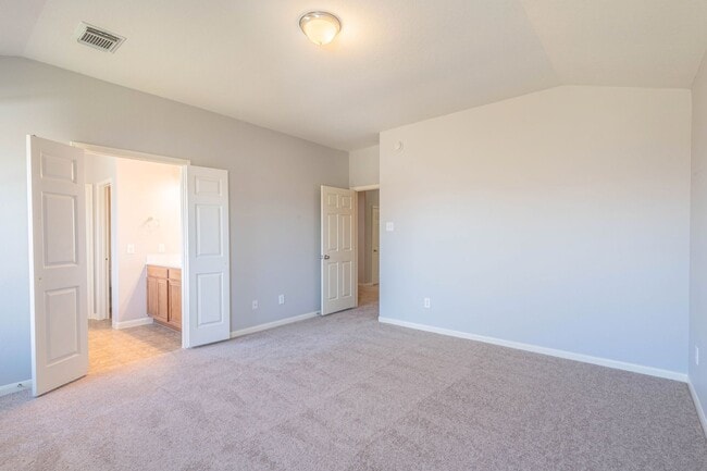 Building Photo - 20926 Hamlet Ridge Ln