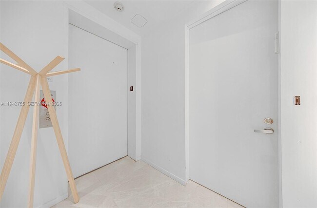 Building Photo - 9705 Collins Ave