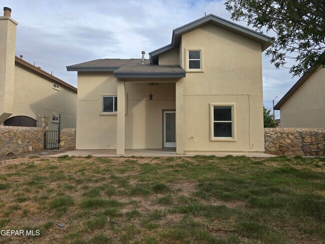 Building Photo - 14173 Smokey Point Dr