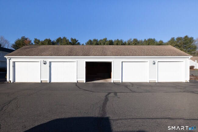 Building Photo - 41 Mallard Cove Rd