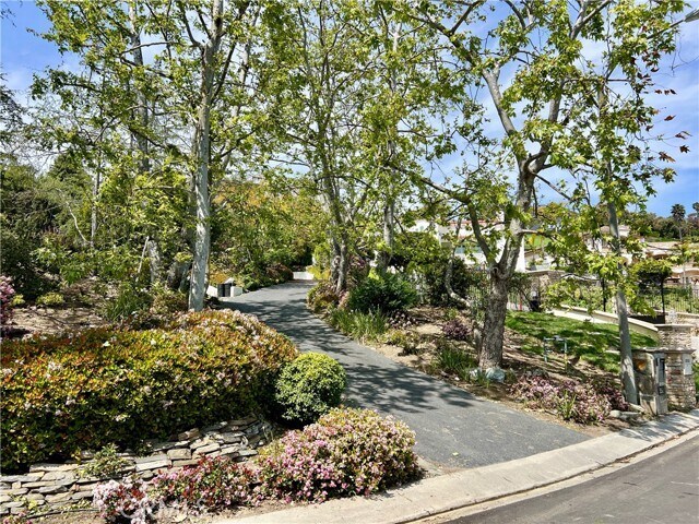 Building Photo - 31561 Pepperwood Ln