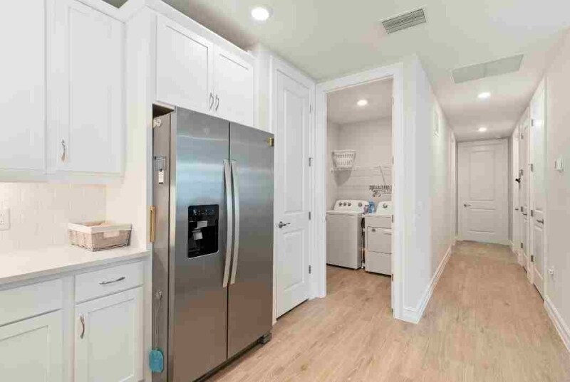 Building Photo - 17799 Oleander Ave