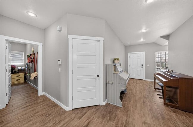 Building Photo - 396 N Torc Ln