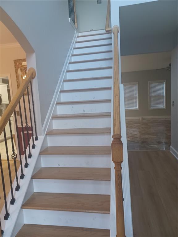 Building Photo - 621 Waterstone Dr SW