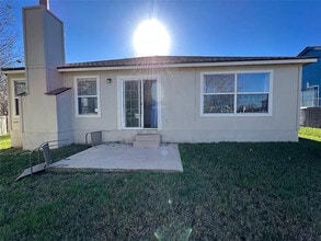 Building Photo - 2603 Hill Street Cove