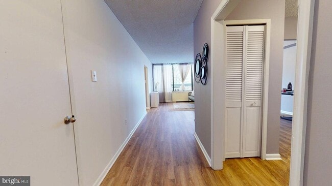 Building Photo - 3701 S George Mason Dr