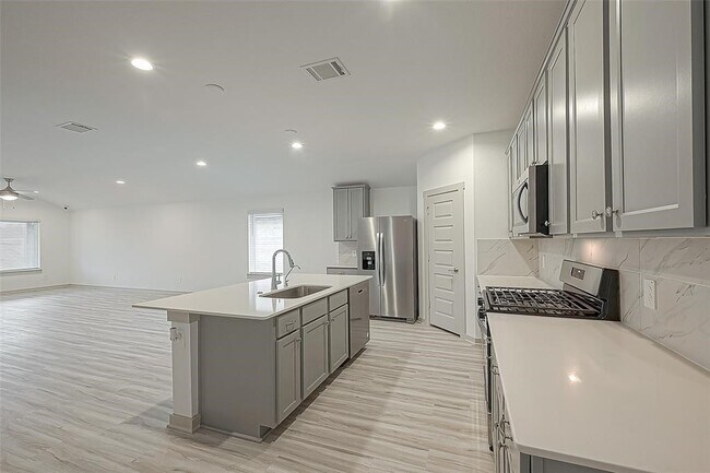Building Photo - 7006 Telford Holw Trl