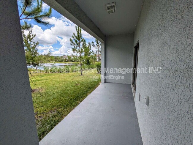 Building Photo - 11818 Dumaine Valley Rd