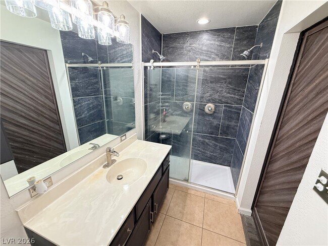 Building Photo - 2372 Beaver Bay Ct