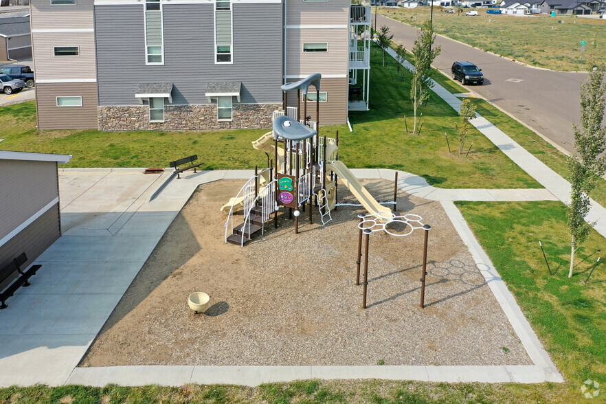 Playground - Prairie Winds Apartments