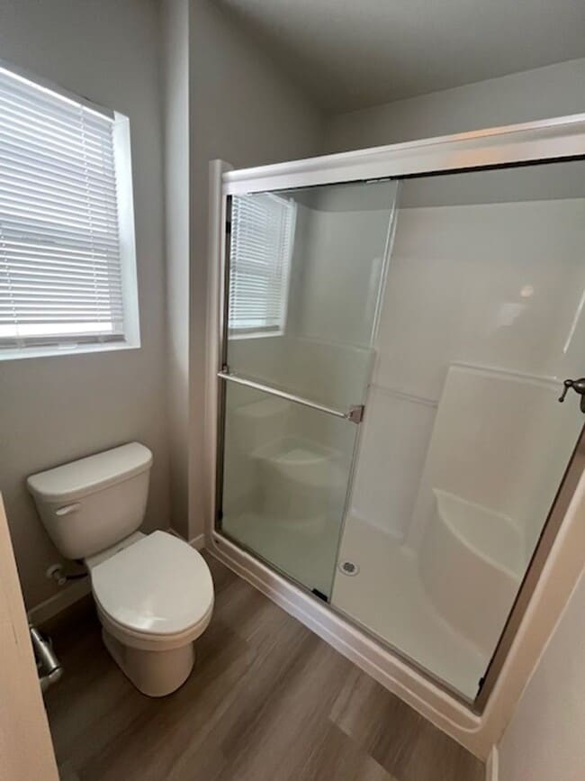 Building Photo - 2 Bedroom 2.5 Bath Home Newberg OR 97132