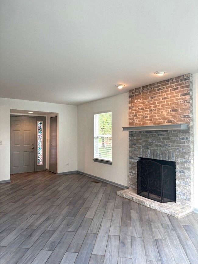 Building Photo - 21439 Abbey Ln