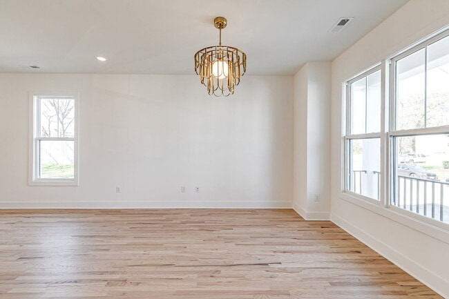 Building Photo - 2224 Perry St