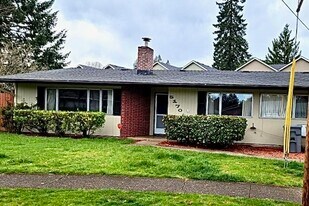 Building Photo - 5170 NE Willamette Ave