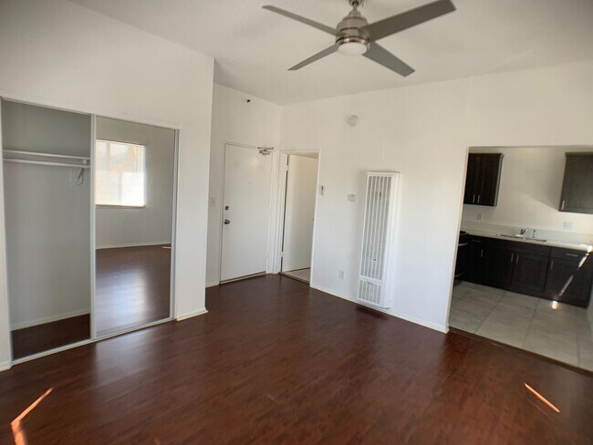 Interior Photo - HAP PARTNERS V, LLC-1920