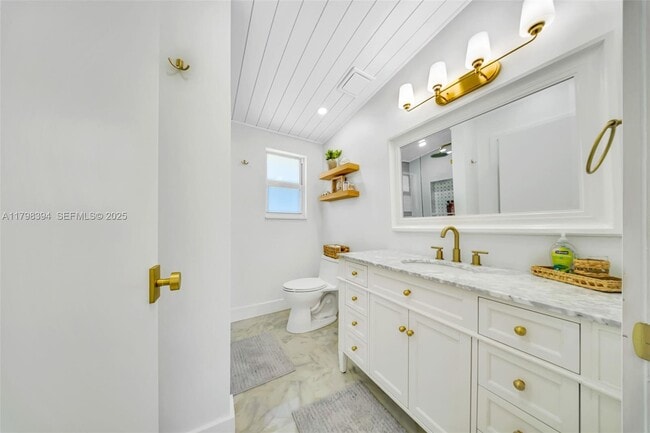 Building Photo - 129 Nautilus Dr