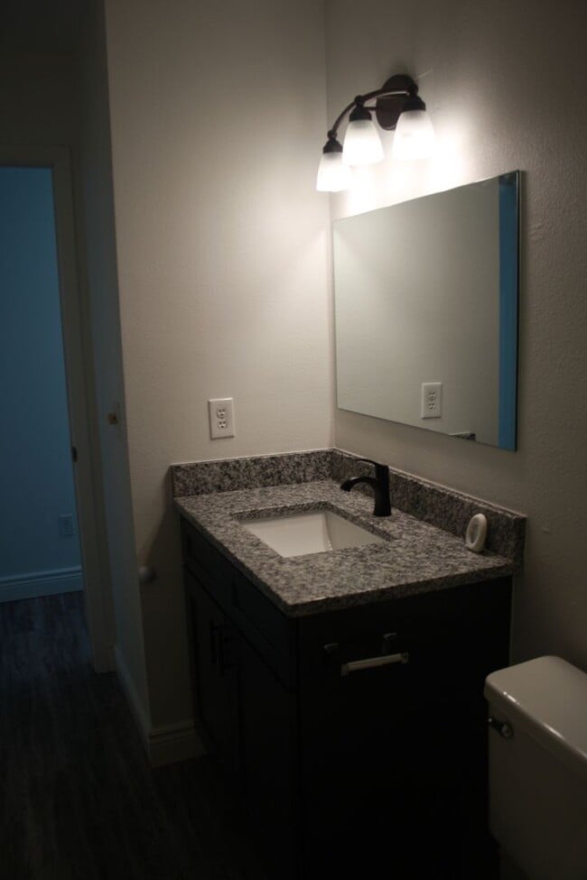 Building Photo - Charming Home in a Prime Location – Update...
