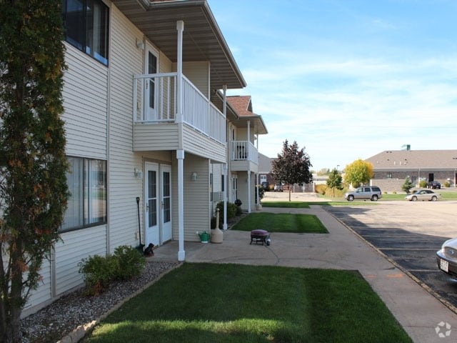 Exterior - Sullivan Street Garden Apartments