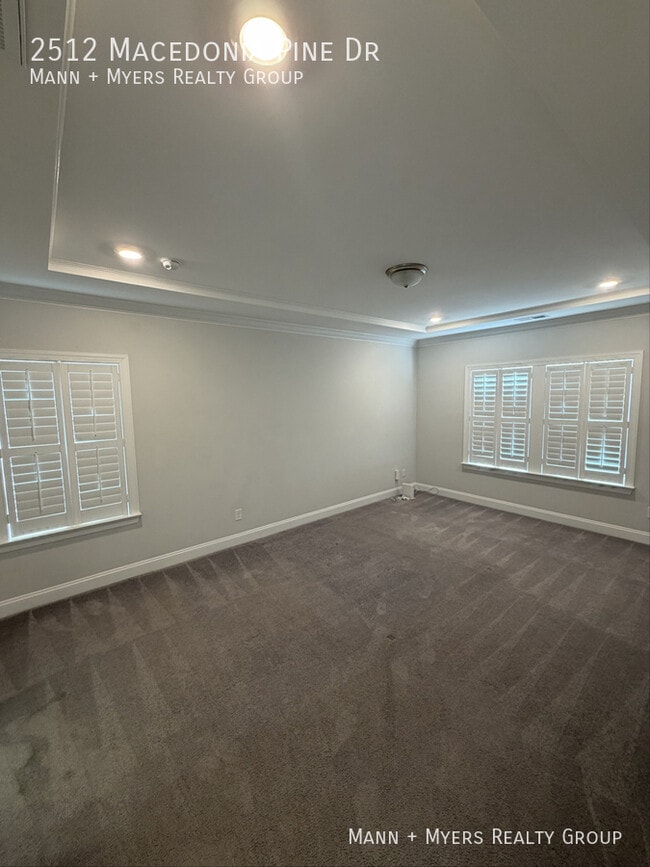 Building Photo - 2512 Macedonia Pine Dr