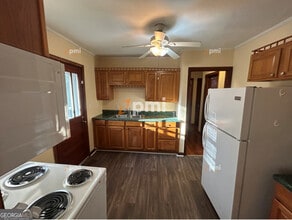 Building Photo - 3149 Somerset Dr