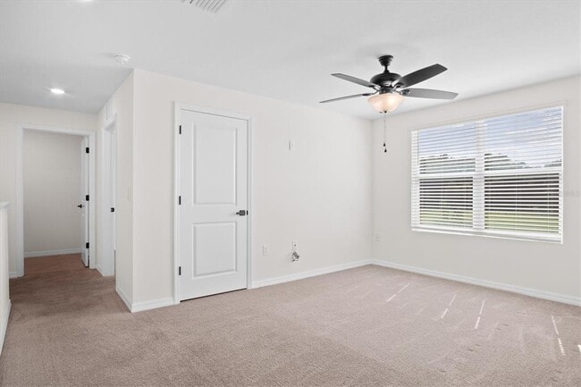 Building Photo - 8673 Triumph Cir