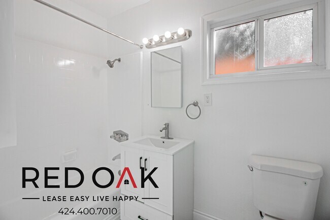 Building Photo - 236 N San Gabriel Ave