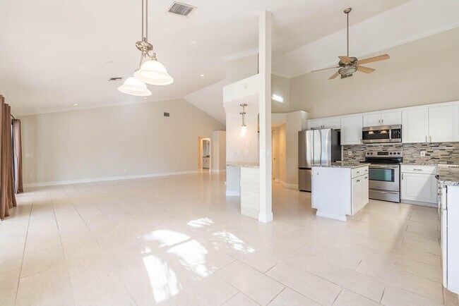Building Photo - 251 NW 69th St